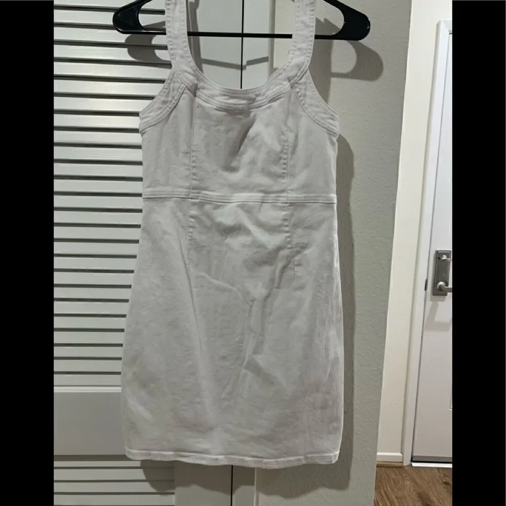 GBG los angeles button down white denim dress - Picture 3 of 4